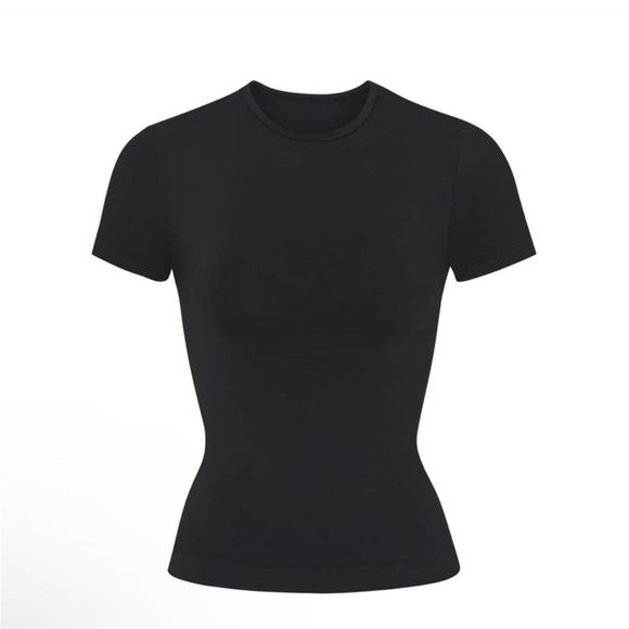 SKIMS Soft Smoothing Seamless TShirt Eclipse New NWT Eclipse Black XXS - Picture 2 of 5